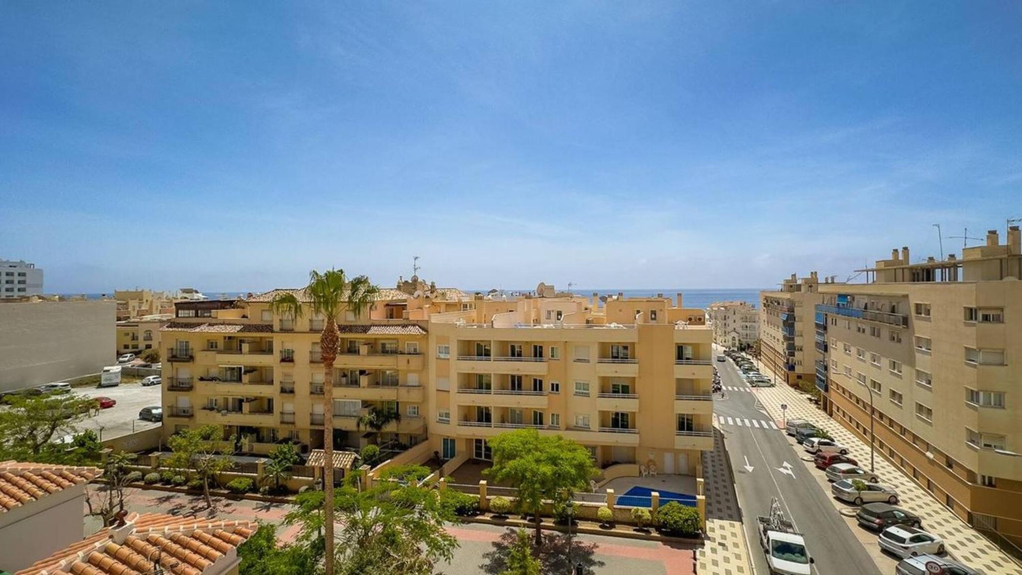 Cd-1941 Two Bedroom With Patio Nerja